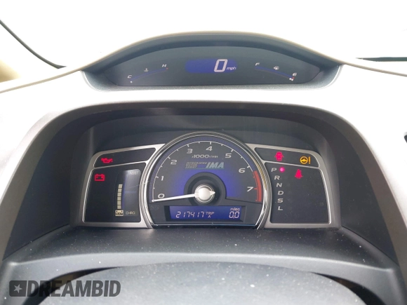 2006 Honda Civic z VIN JHMFA36286S006836, wystawiony jako IAAI lot #42324244 z przebiegiem 217 417 mil mil oraz . Historia ofert i sprzedaży dostępna na DreamBid. Obrazek 7.