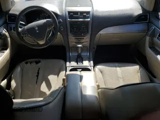 2011 Lincoln MKX with VIN 2LMDJ8JK3BBJ33995, listed as a Copart auction lot 69060004 with 188,962 mi miles and Salvage Title. Bid and sale history available at carsss.com. Image 8.