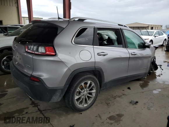 2019 Jeep Cherokee Latitude Plus with VIN 1C4PJLLN1KD119532, listed as a Copart auction lot 50131485 with 88,481 mi miles and Clean Title. Bid and sale history available at carsss.com. Image 3.