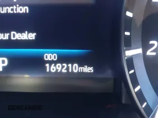 2021 Toyota Highlander Hybrid Limited with VIN 5TDYARAH8MS006883, listed as a IAAI auction lot 41507332 with 169,210 mi miles and . Bid and sale history available at DreamBid. Image 15.