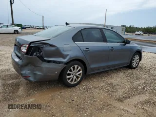 2013 Volkswagen Jetta Sedan SE w/Convenience/Sunroof with VIN 3VWBP7AJ3DM386286, listed as a Copart auction lot 50793825 with 105,627 mi miles and Salvage Title. Bid and sale history available at carsss.com. Image 3.