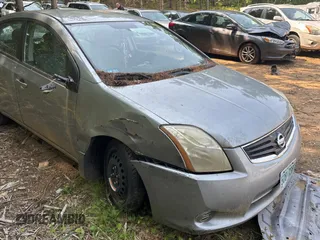 2011 Nissan Sentra SR z VIN 3N1AB6AP0BL623446, wystawiony jako Copart lot #60994195 z przebiegiem Nie podano mil oraz Czysty tytuł • Clean title. Historia ofert i sprzedaży dostępna na DreamBid. Obrazek 1.