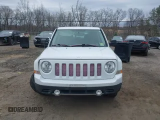 2016 Jeep Patriot High Altitude Edition with VIN 1C4NJRFB3GD753248, listed as a IAAI auction lot 42005423 with 165,229 mi miles. Bid and sale history available at carsss.com. Image 12.