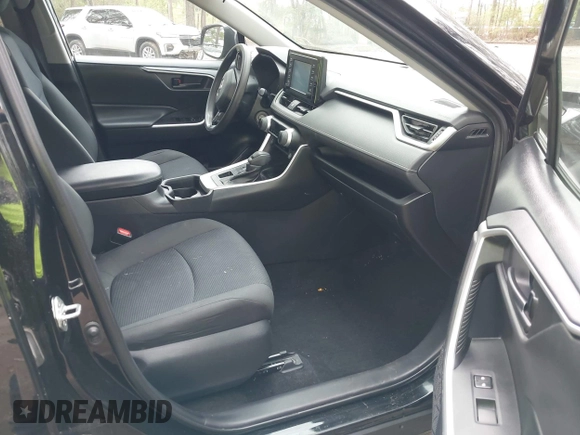 2019 Toyota RAV4 LE with VIN 2T3G1RFV6KW043811, listed as a IAAI auction lot 42044941 with 144,739 mi miles and . Bid and sale history available at DreamBid. Image 5.