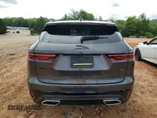 2021 Jaguar F-Pace R-Dynamic S z VIN SADCT2FU3MA672861, wystawiony jako Copart lot #60349655 z przebiegiem 44 336 mil mil oraz Szkoda całkowita • Salvage title. Historia ofert i sprzedaży dostępna na DreamBid. Obrazek 6.