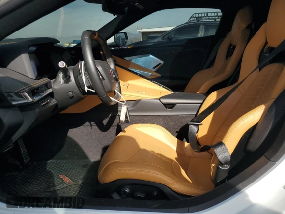 2020 Chevrolet Corvette 2LT with VIN 1G1Y72D45L5101896, listed as a Copart auction lot 43833635 with 8,226 mi miles and Salvage Title. Bid and sale history available at carsss.com. Image 7.