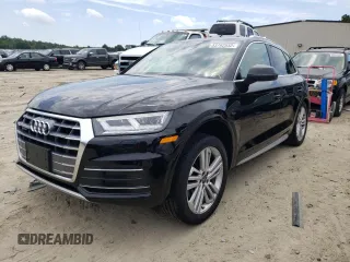 2020 Audi Q5 Premium Plus with VIN WA1BNAFY2L2104053, listed as a Copart auction lot 53762532 with 20,405 mi miles. Bid and sale history available at carsss.com. Image 2.