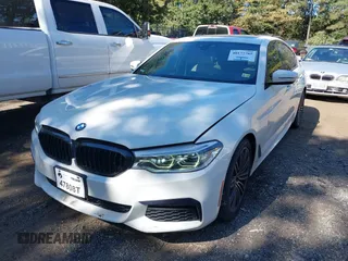 2019 BMW 5 Series 540i xDrive with VIN WBAJE7C52KWW14938, listed as a IAAI auction lot 40177765 with 57,722 mi miles and . Bid and sale history available at carsss.com. Image 17.