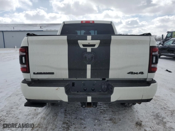 2022 Ram 2500 Laramie with VIN 3C6UR5FJ7NG394644, listed as a Copart auction lot 45635685 with 40,369 mi miles and Clean Title. Bid and sale history available at carsss.com. Image 6.
