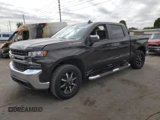 2021 Chevrolet Silverado 1500 LT with VIN 1GCPWCET9MZ412274, listed as a Copart auction lot 45124605 with 79,752 mi miles and Salvage Title. Bid and sale history available at DreamBid. Image 1.