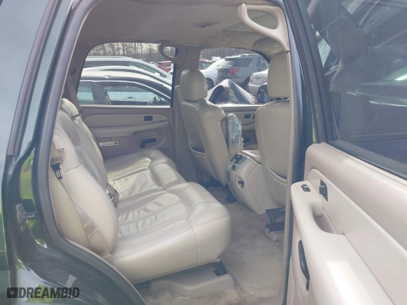 2002 Chevrolet Tahoe LT with VIN 1GNEK13ZX2J277968, listed as a IAAI auction lot 41586260 with 336,190 mi miles. Bid and sale history available at carsss.com. Image 8.