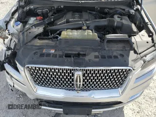 2019 Lincoln Navigator Reserve z VIN 5LMJJ3LT0KEL23813, wystawiony jako Copart lot #47235535 z przebiegiem 77 935 mil mil oraz Szkoda całkowita • Salvage title. Historia ofert i sprzedaży dostępna na DreamBid. Obrazek 12.