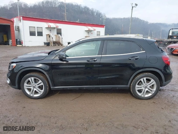 2018 Mercedes-Benz GLA with VIN WDCTG4GB2JJ514882, listed as a IAAI auction lot 41631799 with 59,357 mi miles. Bid and sale history available at carsss.com. Image 14.