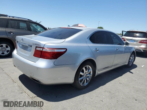 2007 Lexus LS 460 L with VIN JTHGL46F875002907, listed as a Copart auction lot 64142945 with 256,970 mi miles and Clean title. Bid and sale history available at DreamBid. Image 3.