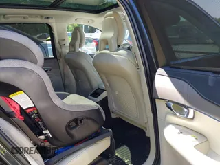 2021 Volvo XC90 Inscription Expression с VIN YV4BR00L4M1698473, выставлен на аукционе IAAI как лот 42387855 с пробегом 39 071 миль миль и . История ставок и продаж доступна на DreamBid. Изображение 8.