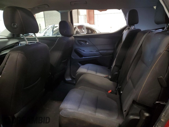 2019 Chevrolet Traverse LT Cloth with VIN 1GNERGKW1KJ141217, listed as a Copart auction lot 43517315 with 100,935 mi miles and Clean Title. Bid and sale history available at carsss.com. Image 11.