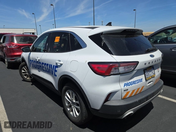 2020 Ford Escape SE with VIN 1FMCU9G6XLUB25774, listed as a IAAI auction lot 42516535 with 87,065 mi miles and . Bid and sale history available at DreamBid. Image 1.