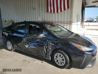 2020 Toyota Prius L Eco with VIN JTDKARFU5L3106788, listed as a Copart auction lot 49792965 with 132,977 mi miles and Non Repairable. Bid and sale history available at carsss.com. Image 4.