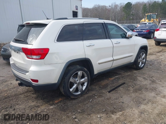 2012 Jeep Grand Cherokee Overland with VIN 1C4RJECT5CC362349, listed as a IAAI auction lot 41760221 with 218,350 mi miles. Bid and sale history available at carsss.com. Image 4.