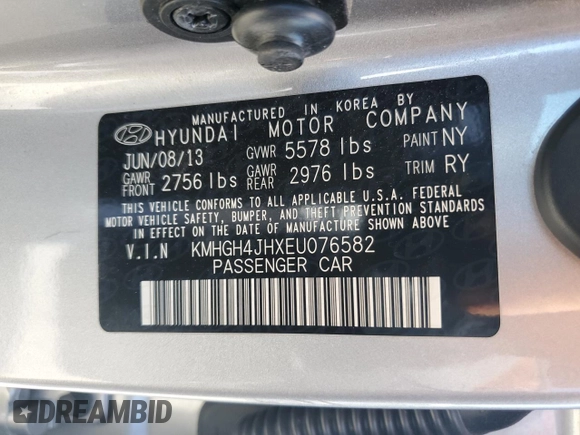 2014 Hyundai Equus Signature with VIN KMHGH4JHXEU076582, listed as a Copart auction lot 47231705 with 46,347 mi miles and Salvage Title. Bid and sale history available at DreamBid. Image 13.