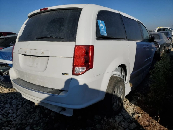 2017 Dodge Grand Caravan SE Plus with VIN 2C4RDGBG4HR776535, listed as a Copart auction lot 81783914 with 345,134 mi miles and Clean Title. Bid and sale history available at carsss.com. Image 3.