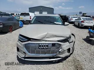 2019 Audi e-tron Premium Plus with VIN WA1LAAGE2KB024948, listed as a Copart auction lot 60459195 with 57,391 mi miles and Salvage title. Bid and sale history available at DreamBid. Image 5.