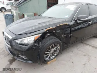 2014 Infiniti Q50 with VIN JN1BV7AP5EM674324, listed as a IAAI auction lot 39309092 with 112,779 mi miles. Bid and sale history available at carsss.com. Image 6.