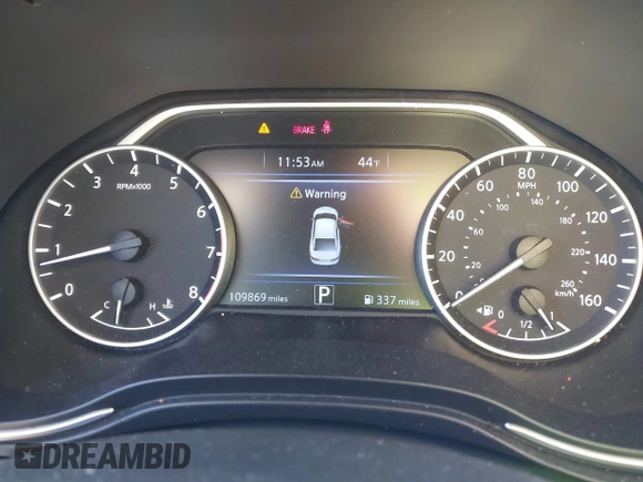 2017 Nissan Maxima SL with VIN 1N4AA6AP8HC433839, listed as a IAAI auction lot 41482453 with 109,869 mi miles and . Bid and sale history available at DreamBid. Image 7.