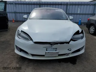 2017 Tesla Model S 100D with VIN 5YJSA1E24HF186757, listed as a Copart auction lot 51511745 with 242,779 mi miles and Salvage Title. Bid and sale history available at carsss.com. Image 5.