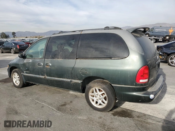 2000 Dodge Caravan SE with VIN 1B4GP44R6YB802320, listed as a Copart auction lot 79336244 with 163,919 mi miles and Clean Title. Bid and sale history available at DreamBid. Image 2.