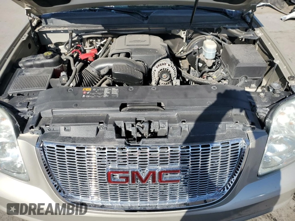 2013 GMC Yukon SLT with VIN 1GKS1CE07DR356273, listed as a Copart auction lot 73054304 with 97,291 mi miles and Salvage Title. Bid and sale history available at carsss.com. Image 12.