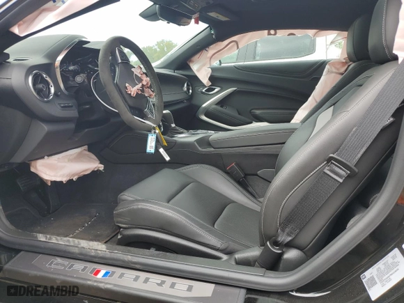 2024 Chevrolet Camaro 2LT with VIN 1G1FD1RS7R0114835, listed as a Copart auction lot 67021754 with 2,856 mi miles and Salvage Title. Bid and sale history available at carsss.com. Image 7.