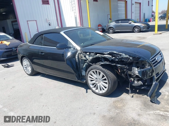 2011 Audi A5 2.0T Premium Plus with VIN WAUJFAFH3BN008361, listed as a IAAI auction lot 41980341 with 140,232 mi miles. Bid and sale history available at carsss.com. Image 13.