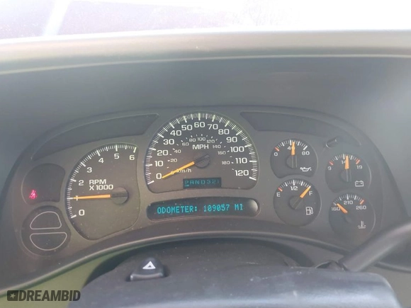 2003 Chevrolet Silverado 1500 LT with VIN 1GCEK19T33E304904, listed as a IAAI auction lot 41647065 with 109,057 mi miles. Bid and sale history available at carsss.com. Image 7.