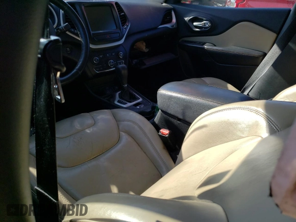 2016 Jeep Cherokee Limited with VIN 1C4PJLDB9GW221886, listed as a Copart auction lot 49076615 with 140,957 mi miles and Non Repairable. Bid and sale history available at carsss.com. Image 8.
