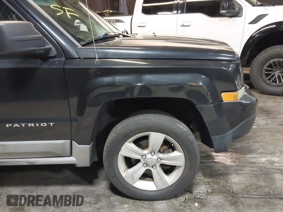2011 Jeep Patriot Latitude with VIN 1J4NF1GB3BD105607, listed as a IAAI auction lot 42084734 with 173,377 mi miles and . Bid and sale history available at DreamBid. Image 19.