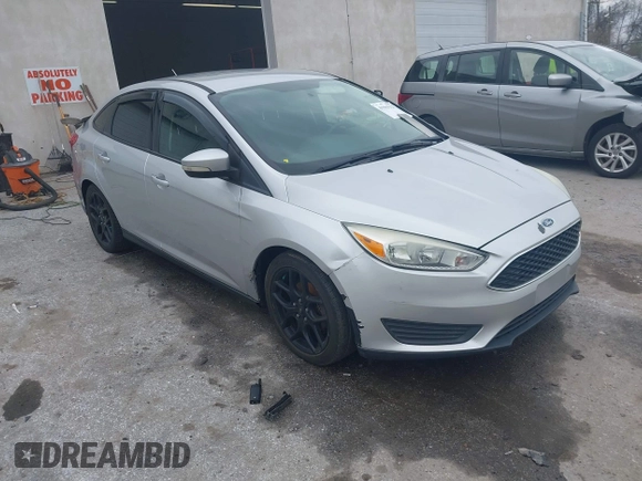 2015 Ford Focus SE with VIN 1FADP3F29FL258781, listed as a IAAI auction lot 41963223 with 121,286 mi miles and . Bid and sale history available at DreamBid. Image 1.