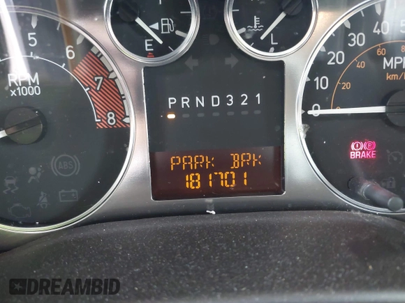 2006 Hummer H3 with VIN 5GTDN136468183933, listed as a IAAI auction lot 42109785 with 181,701 mi miles. Bid and sale history available at carsss.com. Image 7.