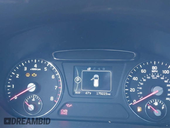 2016 Kia Sorento EX with VIN 5XYPHDA16GG028881, listed as a IAAI auction lot 41831757 with 179,223 mi miles and . Bid and sale history available at DreamBid. Image 7.