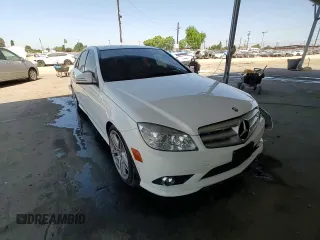 2010 Mercedes-Benz C 300 Sport z VIN WDDGF5EB2AR100365, wystawiony jako Copart lot #61006965 z przebiegiem 103 925 mil mil oraz Szkoda całkowita • Salvage title. Historia ofert i sprzedaży dostępna na DreamBid. Obrazek 13.