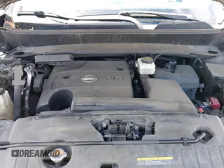 2013 Nissan Pathfinder SL with VIN 5N1AR2MNXDC647145, listed as a IAAI auction lot 41998137 with 138,071 mi miles and . Bid and sale history available at DreamBid. Image 10.