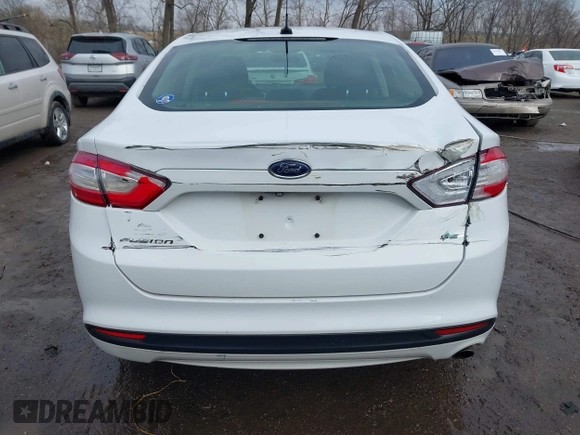2015 Ford Fusion SE with VIN 3FA6P0H70FR185771, listed as a IAAI auction lot 41485907 with 186,353 mi miles. Bid and sale history available at carsss.com. Image 16.