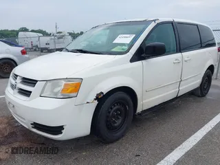 2009 Dodge Grand Caravan SE with VIN 1D8HN44E49B511845, listed as a IAAI auction lot 42490697 with 379,412 mi miles and . Bid and sale history available at DreamBid. Image 2.