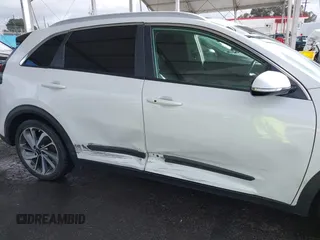 2019 Kia Niro Touring with VIN KNDCE3LC6K5336361, listed as a IAAI auction lot 41592273 with 86,286 mi miles. Bid and sale history available at carsss.com. Image 6.