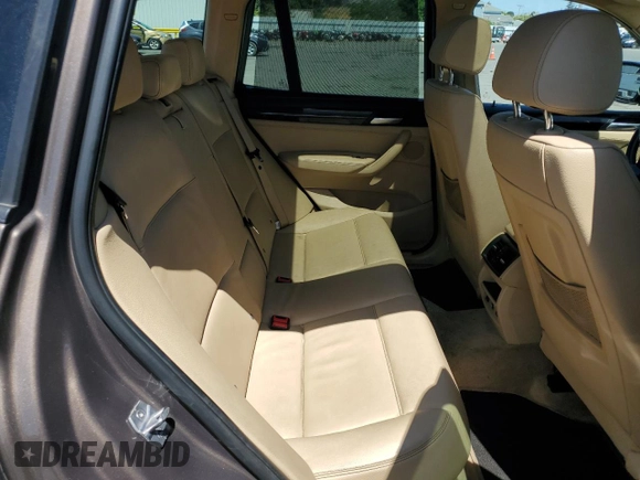 2014 BMW X3 xDrive35i z VIN 5UXWX7C50E0E80278, wystawiony jako Copart lot #56008965 z przebiegiem 154 760 mil mil oraz Szkoda całkowita • Salvage title. Historia ofert i sprzedaży dostępna na DreamBid. Obrazek 11.