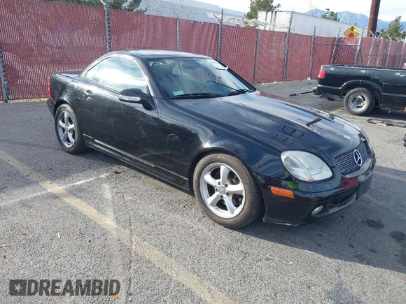 2003 Mercedes-Benz SLK 320 with VIN WDBKK65F43F281612, listed as a IAAI auction lot 41674178 with 153,517 mi miles and . Bid and sale history available at DreamBid. Image 1.