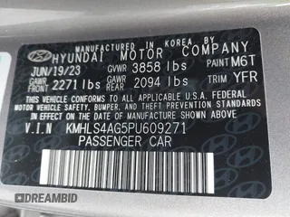 2023 Hyundai Elantra SEL z VIN KMHLS4AG5PU609271, wystawiony jako IAAI lot #42374280 z przebiegiem 27 711 mil mil oraz . Historia ofert i sprzedaży dostępna na DreamBid. Obrazek 9.