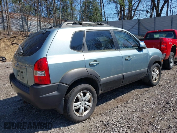 2006 Hyundai Tucson GLS with VIN KM8JN12D06U285856, listed as a IAAI auction lot 42112640 with 157,016 mi miles. Bid and sale history available at carsss.com. Image 4.