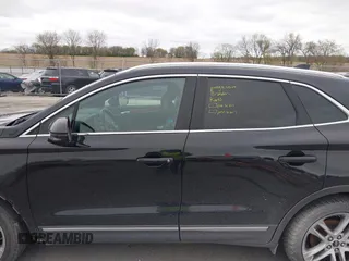 2017 Lincoln MKC Reserve with VIN 5LMTJ3DH9HUL14173, listed as a IAAI auction lot 42126106 with 140,000 mi miles and . Bid and sale history available at DreamBid. Image 15.