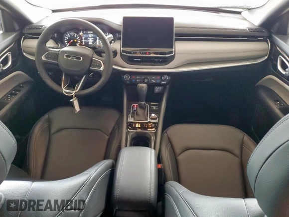 2025 Jeep Compass Limited with VIN 3C4NJDCN5ST584600, listed as a Copart auction lot 64400085 with 5,229 mi miles and Clean title. Bid and sale history available at DreamBid. Image 8.